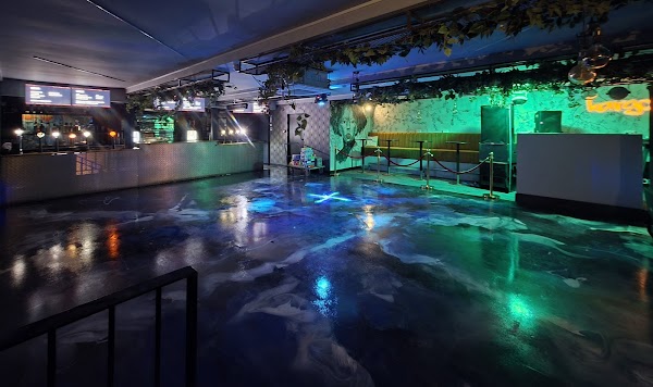 DECKS Sheffield